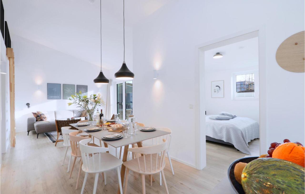 Cozy Home In Lembruch-Duemmer See With Wifi 외부 사진