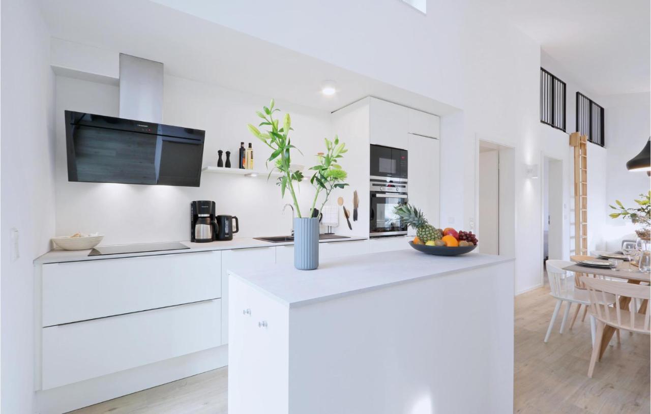 Cozy Home In Lembruch-Duemmer See With Wifi 외부 사진
