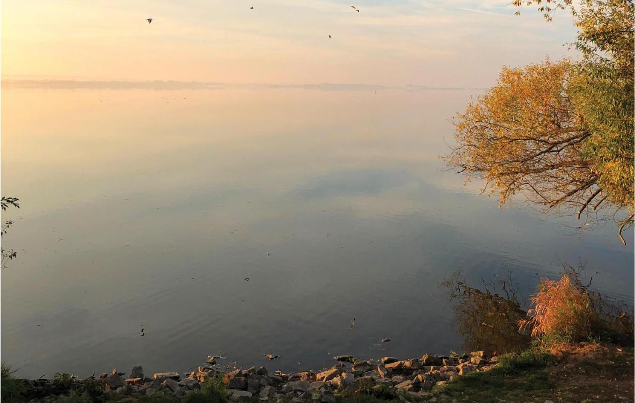 Cozy Home In Lembruch-Duemmer See With Wifi 외부 사진